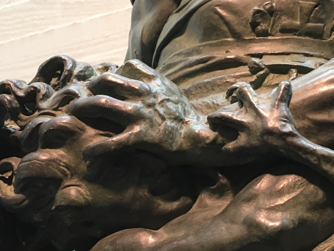 42883779-6BB6-4A59-A9A3-337CD32A36CF